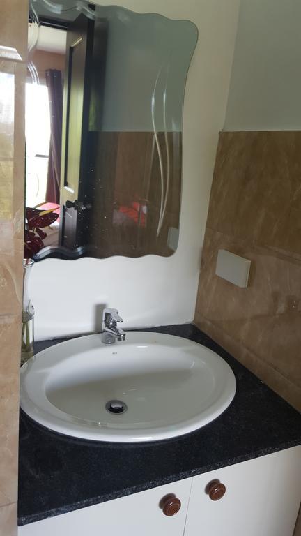 The Courtyards Goshen Apartment Baguio City ภายนอก รูปภาพ