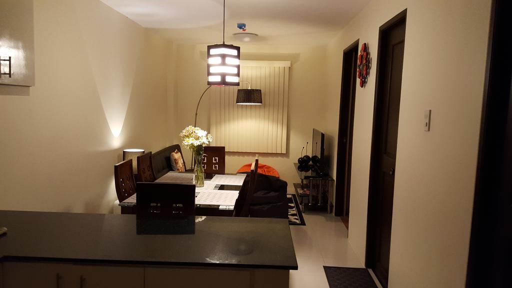 The Courtyards Goshen Apartment Baguio City ภายนอก รูปภาพ