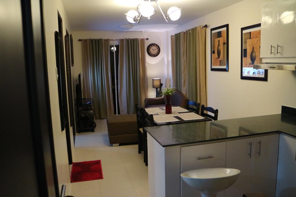 The Courtyards Goshen Apartment Baguio City ภายนอก รูปภาพ